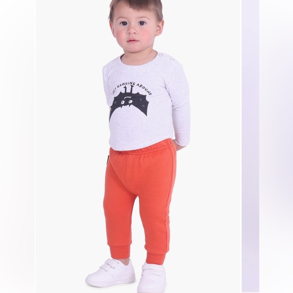 NWT dot Australia hanging around set - Picture 2 of 6